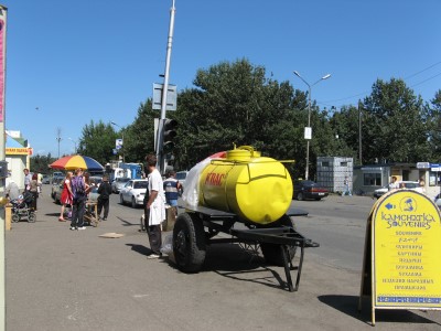 Kwass Verkufer in Jelizovo